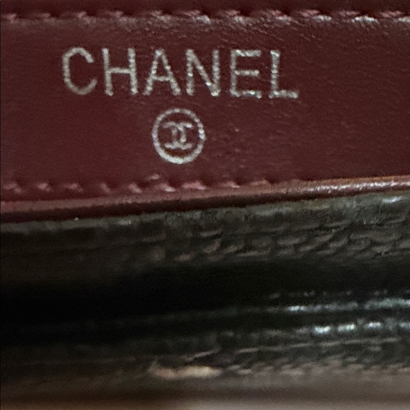 Chanel Black Textured Quilted Wallet - Picture 5 of 6
